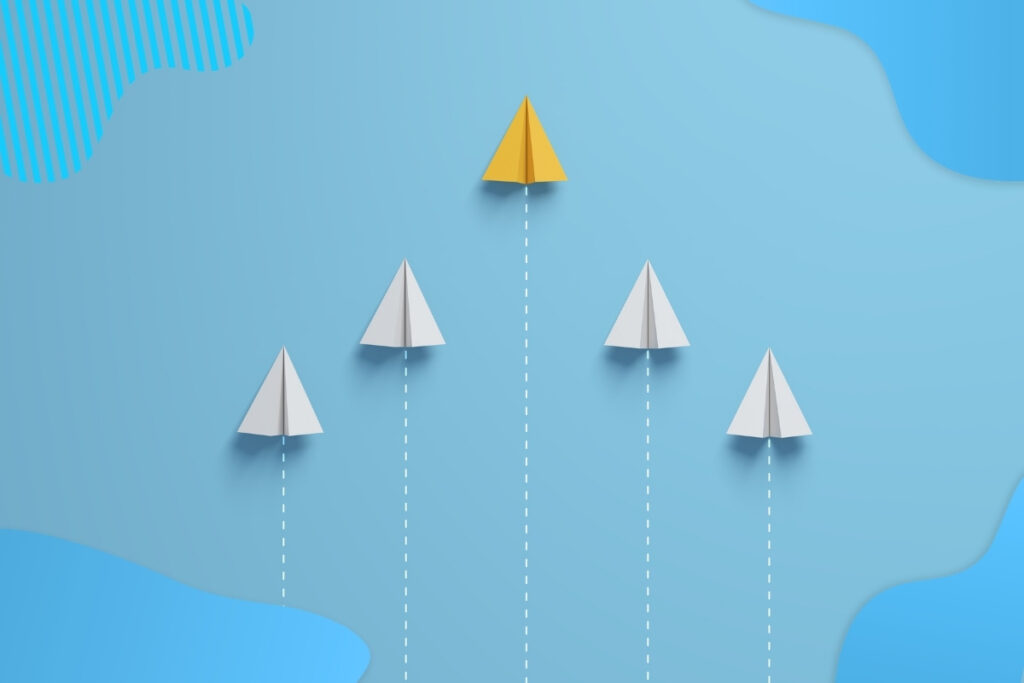 Papierowe samolociki na niebieskim tle - LEADING BY EXAMPLE: PROWADŹ PRZYKŁADEM, A NIE ZA RĘKĘ Proresult